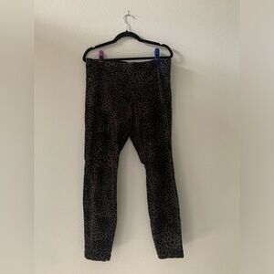 Lysse Stretch Leopard Denim Leggings